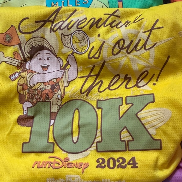 9 size ladies small Disney race shirts - Picture 9 of 10